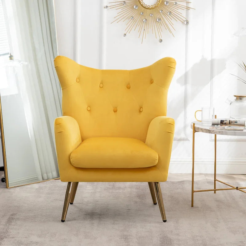 Chaise capitonnée en velours avec pieds dorés