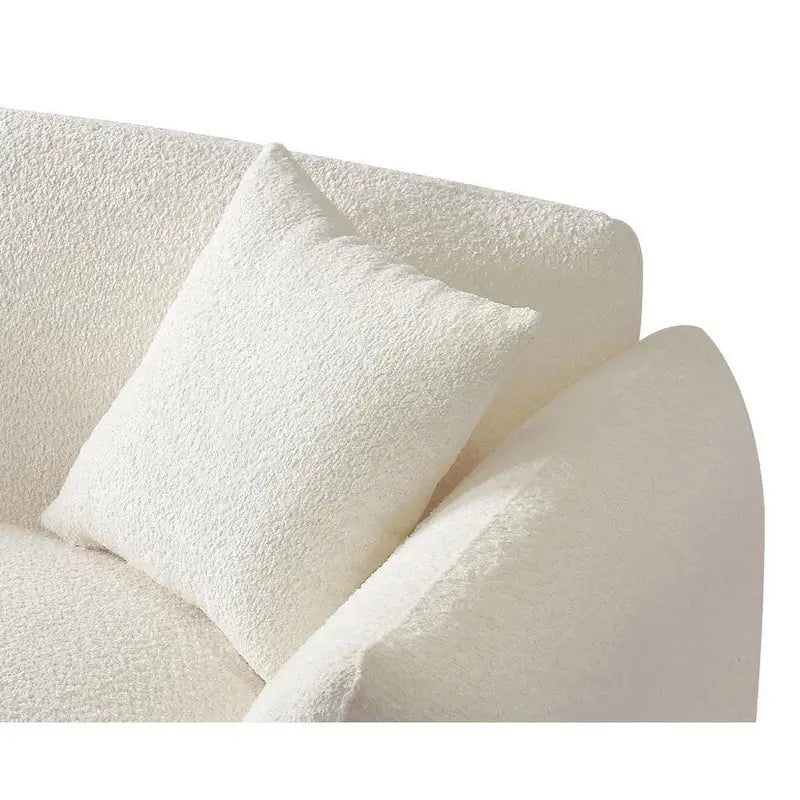 Un canapé de style moderne, adapté aussi bien au salon qu'à la chambre à coucher
