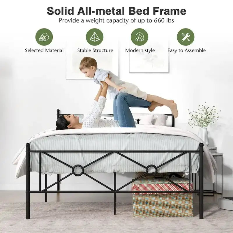 Lit plateforme en métal avec cadre, tête de lit et matelas