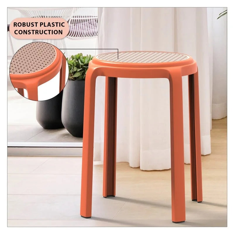 Tabourets de salle à manger ronds en plastique avec assise en rotin